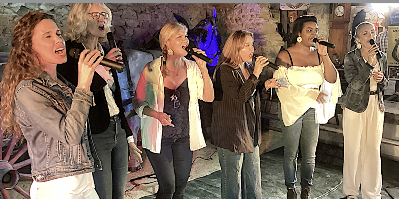 Jazz : les six chanteuses du chœur viennois des Livi’zz en concert le 1er février à Saint-Clair-du-Rhône