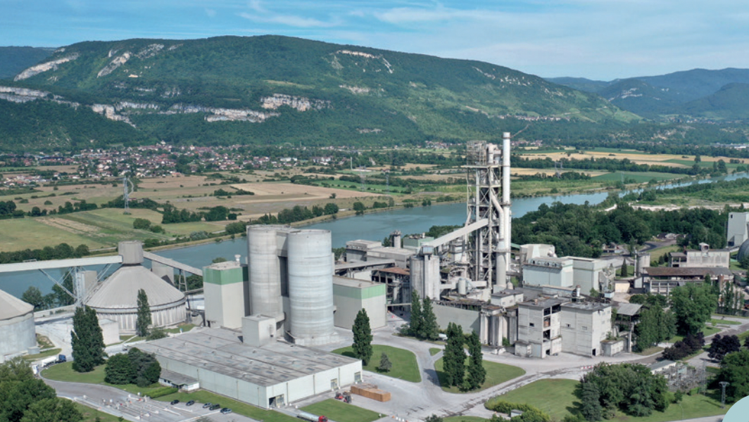 Nord-Isère : Vicat veut devenir la 1ère cimenterie zéro CO2 de France avec un pipe-line le long du Rhône jusqu’à Fos pour transporter le gaz carbonique