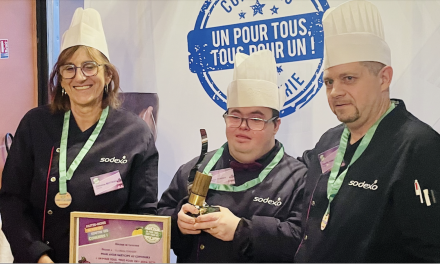 Lors de la finale nationale chez Lenôtre à Paris, le pâtissier viennois Florian Perrier  remporte le «  coup de cœur » du jury