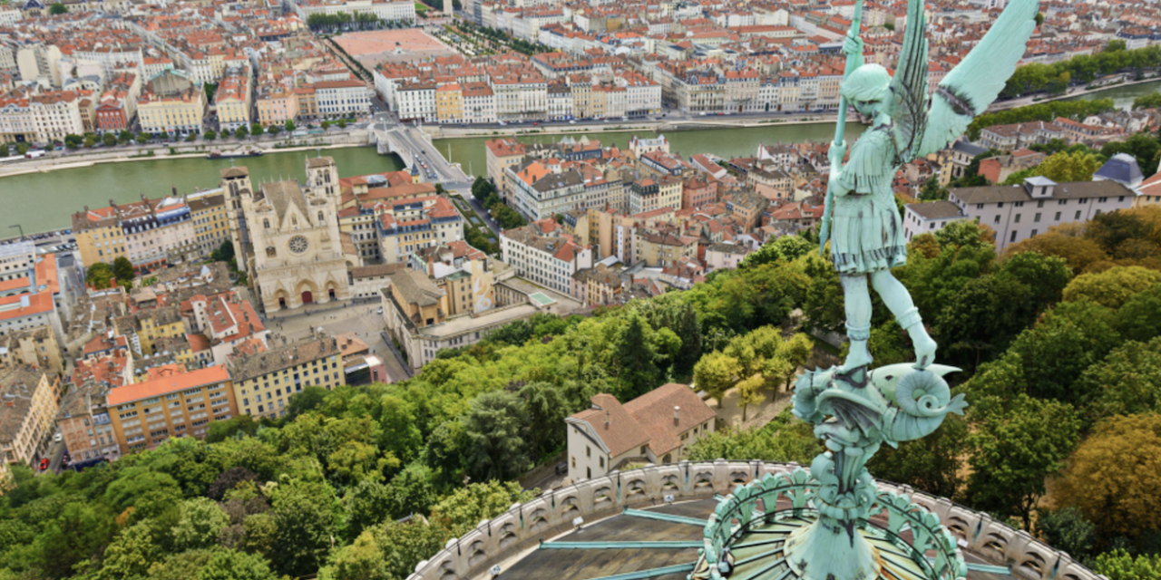 « Rendez-vous en France », un salon international du tourisme va rassembler 820 tours opérateurs du monde entier, début avril Halle Tony Garnier à Lyon