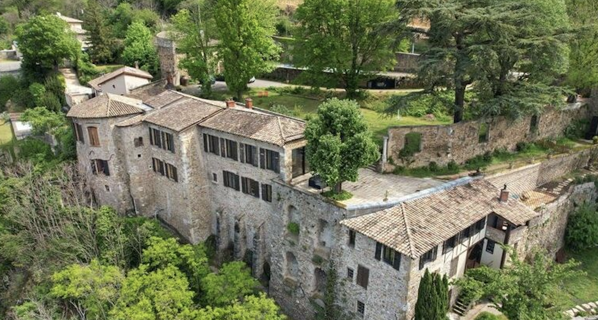 Effet Waouh assuré !-Le Top 5 des gîtes, meublés et des chambres d’hôtes hors du commun à Vienne Condrieu Agglomération