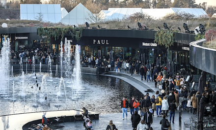 Nord-Isère-Fabienne Buccio, la préfète de Région a tranché : « The Village de marques » à  Villefontaine restera fermé le dimanche