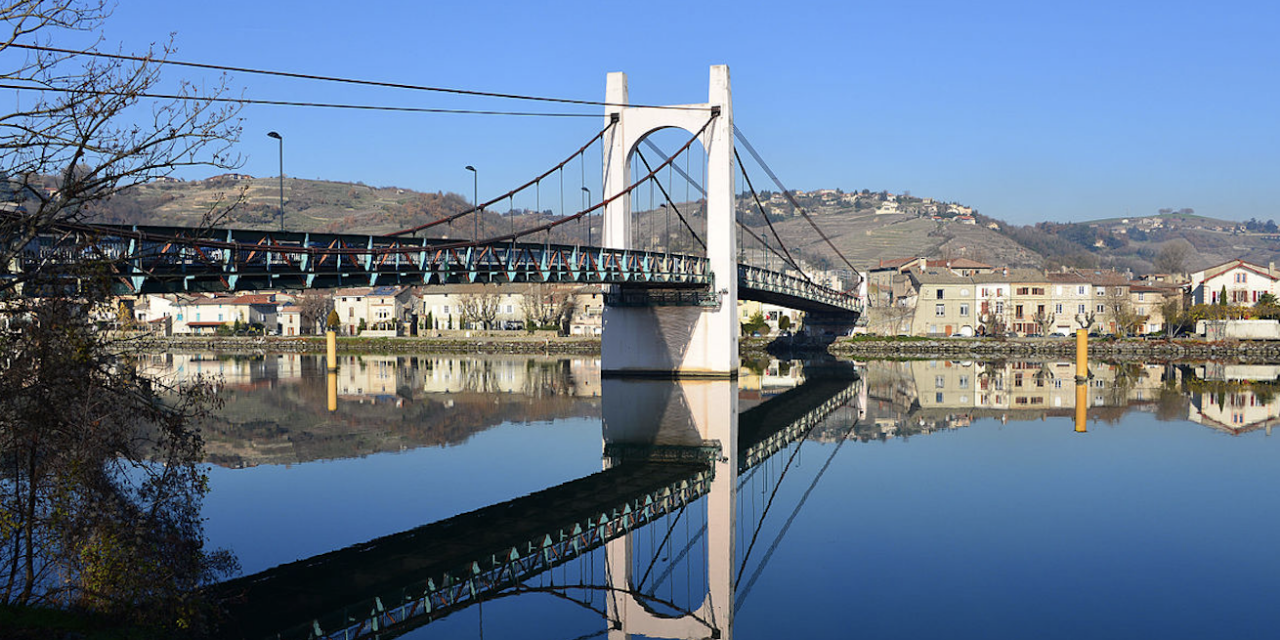 Le pont de Condrieu fermé du 22 au 24 avril, pour « travaux préparatoires » : voitures interdites, mais piétons et vélos autorisés