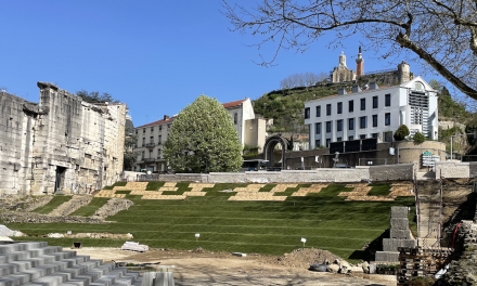 Les gradins engazonnés : les perspectives de ré-ouverture du Jardin de Cybèle se précisent…