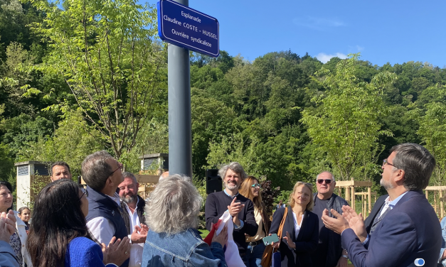 Inauguration de l’ex-Esplanade Abbé Pierre  rebaptisée du nom de la syndicaliste viennoise Claudine dite Claudette Coste Hussel