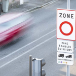 Une tribune anti-ZFE d’une cinquantaine d’élus de La Métropole de Lyon et de la Région :  « quand l’écologie hors-sol est source d’exclusion »