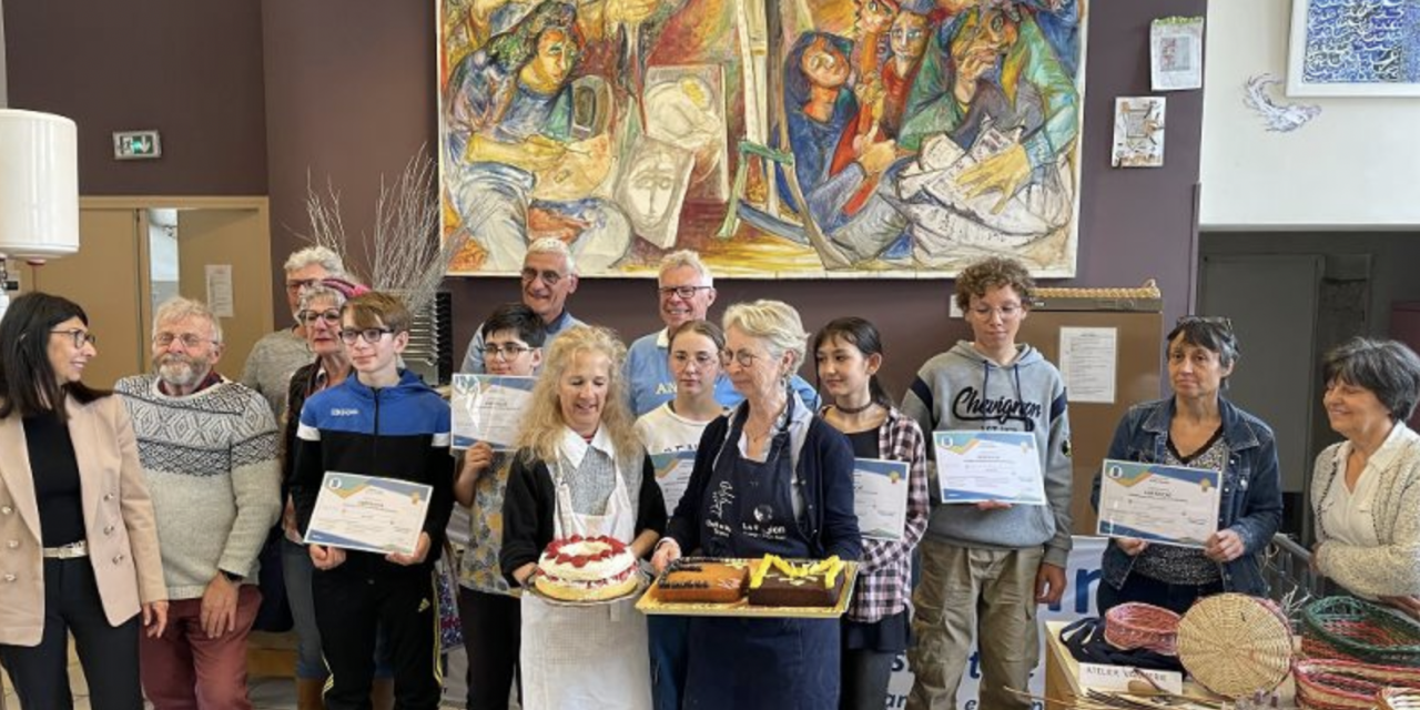 L’association viennoise l’Outil en main qui veut initier les jeunes aux métiers manuels a remis ses diplômes