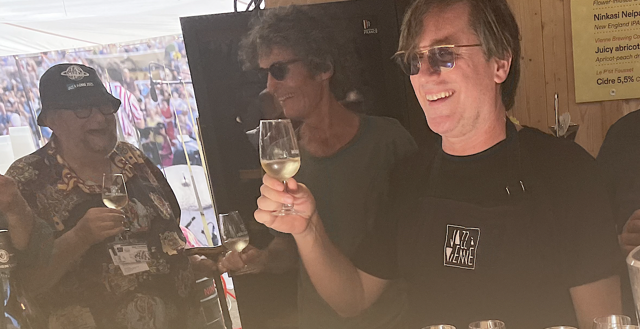 Thomas Dutronc parrain idéal des cuvées spéciales « Jazz à Vienne »  de Côte-Rôtie et de Condrieu