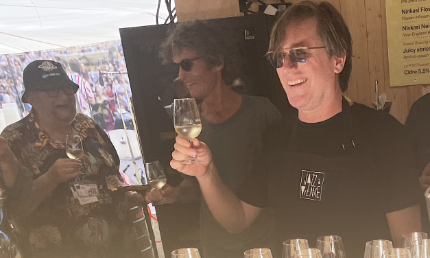 Thomas Dutronc parrain idéal des cuvées spéciales « Jazz à Vienne »  de Côte-Rôtie et de Condrieu