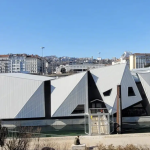 Sauvé des eaux ! Le théâtre flottant l’île Ô sur le Rhône à Lyon évite le naufrage grâce à 22 chefs d’entreprise