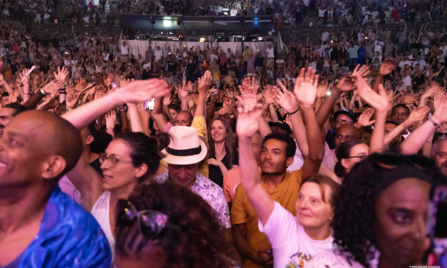 Jazz à Vienne : 5 500 festivaliers samedi au théâtre antique pour zouker avec Kassav