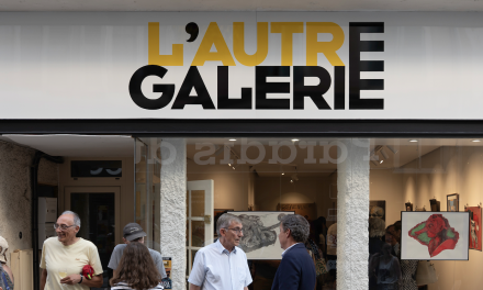Inauguration de « l’Autre Galerie », rue Marchande à Vienne avec la 1ère exposition sur les cimaises d’un peintre de 23 ans, Sid Amara