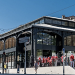 Celui qui fut le 1er Food Court lyonnais, « La Commune »  s’étend à Saint-Etienne en reprenant les Halles Mazerat