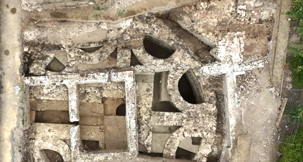 Asiaticus ? Un mausolée exceptionnel découvert cet été lors de fouilles sur le site du musée de Saint-Romain-en-Gal
