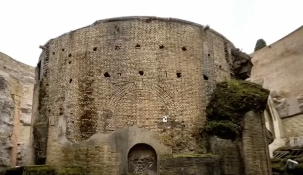 Vidéo-Reportage sur la découverte « exceptionnelle » d’un mausolée  similaire à celui de l’Empereur Auguste à Rome sur le site du musée de St-Romain-en-Gal