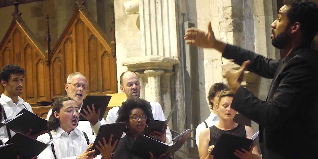 Avec le chœur InChorus, émouvant concert à la cathédrale Saint-Maurice en lever de rideau de la Fête Historique de Vienne