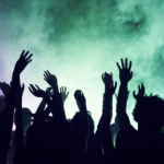 Le bilan de la rave party de Cour-et-Buis actuellement en train de se terminer : 116 infractions et 23 teufeurs pris en charge par les secouristes…
