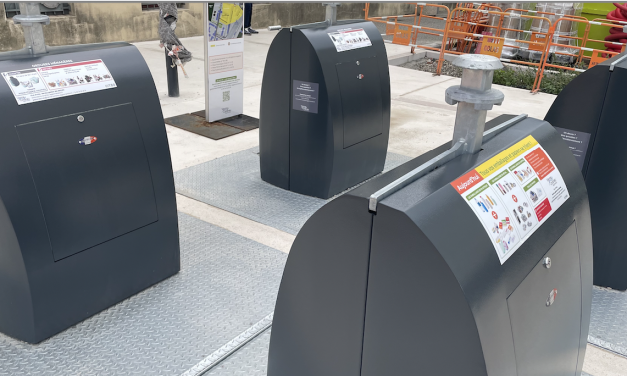 De nouveaux conteneurs enterrés mis en  service rue Émile Romanet à Vienne