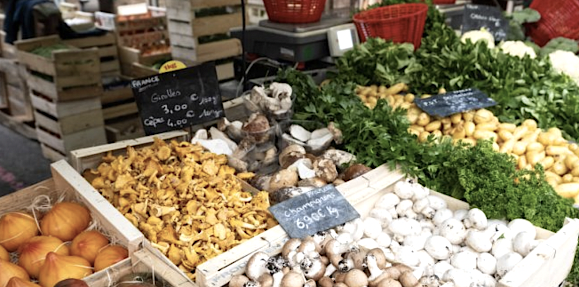 Le marché du samedi matin déplacé le 11 octobre pour cause de Foire de Vienne. Le parking Camille Jouffray sera interdit aux voitures