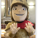 Viennoiseries-Une mascotte, « Titus » pour la Foire de Vienne ; l’hôtel de ville et Cybèle en rose ; compostage : 170 tonnes récoltées
