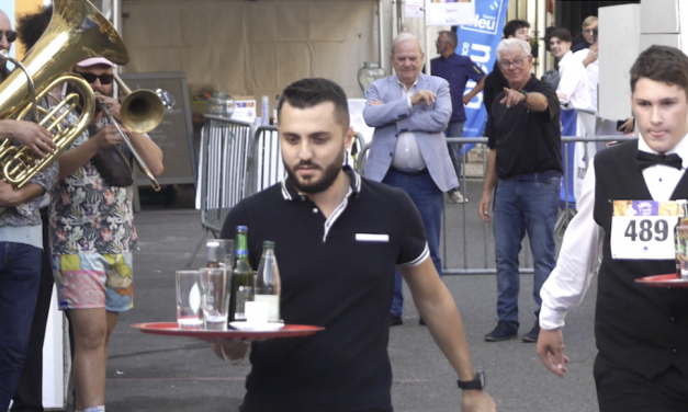 Viennoiseries- La course des garçons de café annoncée pour le 24 septembre ; concours des plus beaux centre-villes, Vienne en lice ; Les 20 bougies d’Ariane