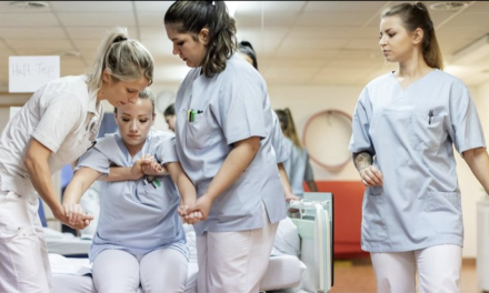 Accueillant près de 250 élèves, l’Institut de Formation en Soins Infirmiers (IFSI) à Vienne fête son 80ème anniversaire