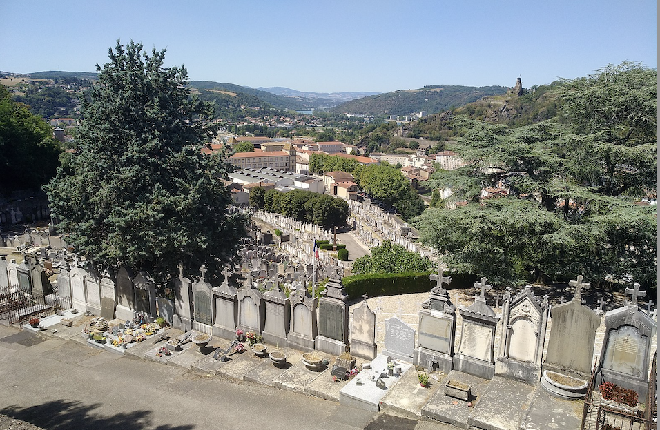 Toussaint à Vienne : mise en place d’une navette au cimetière de Pipet