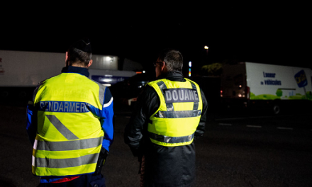 Interpellé au péage de Reventin-Vaugris : le chauffeur du poids-lourd transportait …699 kilos de cannabis