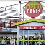 Elle chute à cause d’une feuille de salade à Grand Frais Chasse-sur-Rhône,  poursuit le magasin en justice ; mais, c’est elle qui est condamnée…