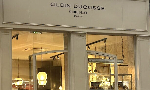 Le chef multi-étoilé Alain Ducasse ouvre une chocolaterie rue de Brest à Lyon