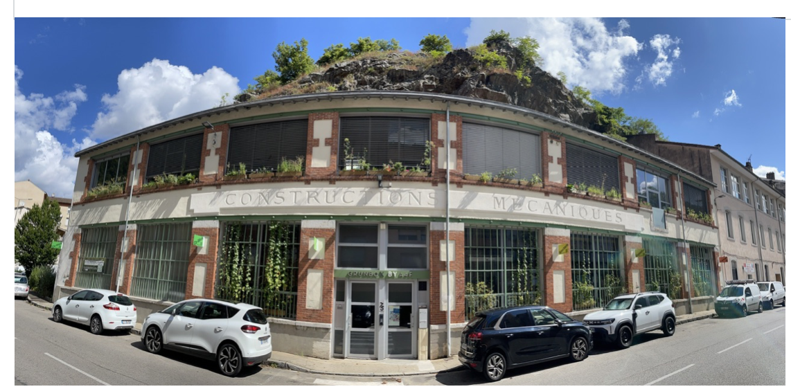 La transformation verte de l’usine textile Crétin en Vallée de Gère à Vienne en « GrünboX », auréolée d’un prix à la COP 30 de Belém au Brésil