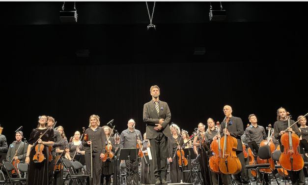 Plus de mille spectateurs pour découvrir pour la 1ère fois le Nouvel Orchestre Européen au Manège à Vienne
