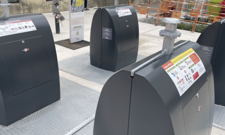 Quatre conteneurs enterrés mis en service lundi à Moidieu-Détourbe`