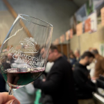 Marché aux vins de Chavanay ; Jazz X 3 ; Stand-up ; Théâtre avec « les Ritals » : où sortir à Vienne et alentours ce week-end et…mardi