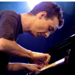 Le pianiste Pierre de Bethmann viendra clôturer la saison du Quartier Latin Jazz Club le 14 décembre à la Verrière des Cordeliers