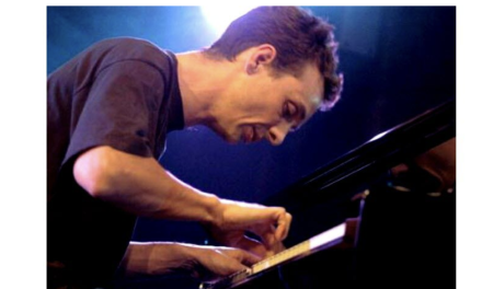 Le pianiste Pierre de Bethmann viendra clôturer l’année 2025 du Quartier Latin Jazz Club le 14 décembre à la Verrière des Cordeliers à Ste-Colombe