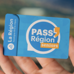 Auvergne-Rhône-Alpes lance le « PASS’Région seniors » :  2,5 millions d’habitants peuvent désormais bénéficier de nombreux avantages
