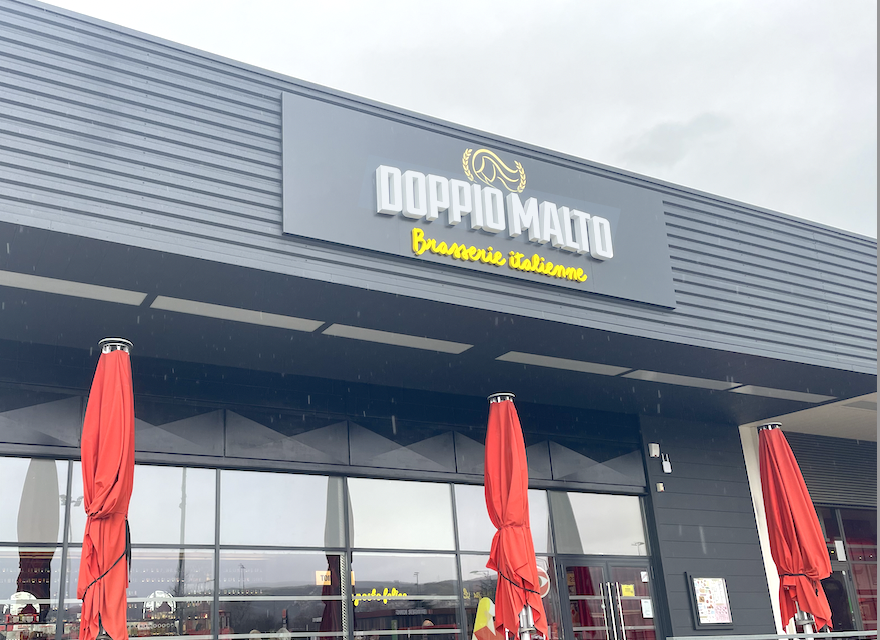 « Doppio Malto » : une brasserie italienne, un nouveau concept qui démarre fort en France, a ouvert ses portes au sein du centre commercial Chasse-Sud