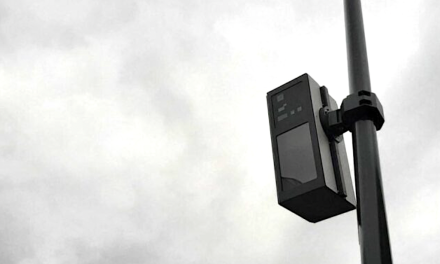 Un  radar nouvelle génération installé quai Gailleton en Presqu’île lyonnaise : il est doté d’un « flash invisible »