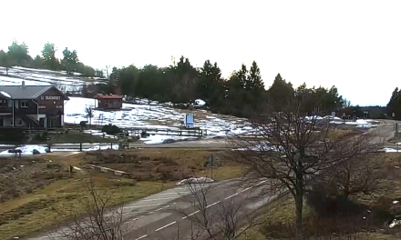 Quasiment plus de neige dans le Pilat : on ne pourra malheureusement pas skier pendant les vacances de février, à moins que…
