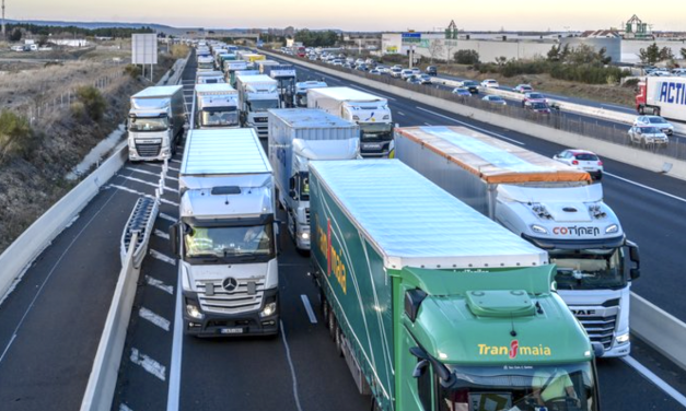 Flambée des prix des carburants : évitez l’autoroute A 7 samedi à hauteur de Chasse-sur-Rhône, un barrage filtrant des routiers annoncé