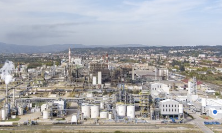 La construction d’une usine de e.méthanol sur le site chimique des Roches/Roussillon avance à grand pas : 750 M€ d’investissement et 80 emplois à la clef