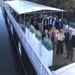 Quatre chambres/cabines sur l’eau : la péniche-hôtel Mya’More inaugurée à Sainte-Colombe