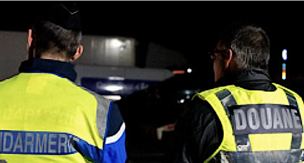 C’est l’une des plus grosses prises de ces 5 dernières années : 1,2 tonne  de cocaïne cachée dans un camion saisie au péage de Reventin-Vaugris