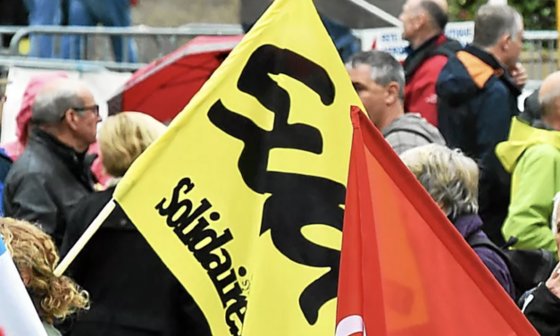 Pour la première fois depuis longtemps, une manifestation (avec casseroles) pour le 1er mai à Vienne