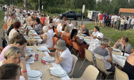 Après son succès l’année dernière, le Grand Banquet de Jassoux renouvelé cette année : plus de 300 convives attendus à Chavanay