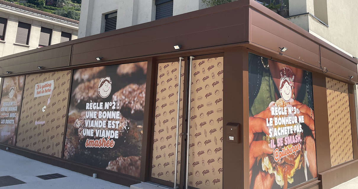 Le successeur de l’ancien « Pitaya » du cours Brillier va s’appeler « Pile ». Ce sera un restaurant proposant notamment un nouveau type de burger…