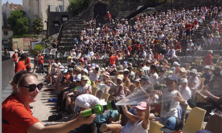 Jazz à Vienne-Création Jeune Public de Vincent Peirani au théâtre antique : conte initiatique, accordéon, chœurs et brumisateurs…