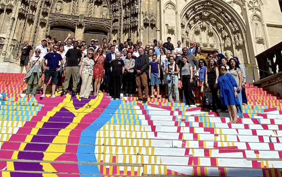 La Ville de Vienne désormais habillée aux couleurs du Jazz par des bénévoles de 7 à…83 ans
