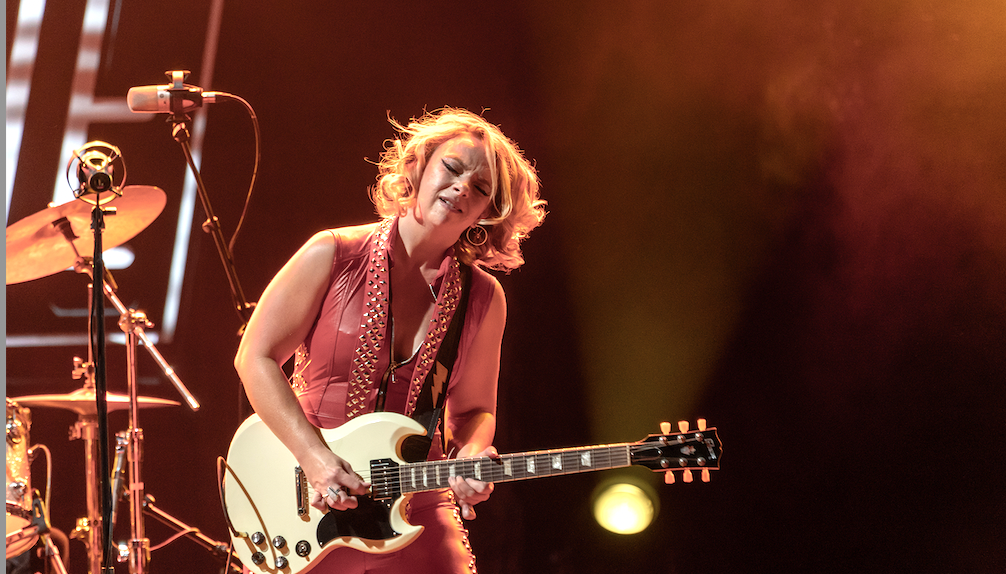 Jazz à Vienne-Avec Samantha Fish en vedette, une Nuit du Blues aux multiples facettes, et in memoriam…